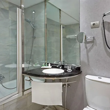 Hotell Nh Deusto Bilbao