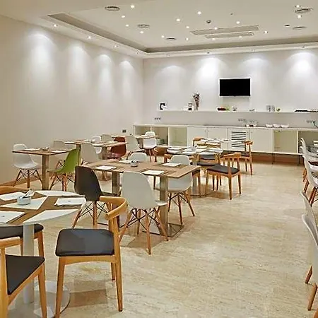 Hotel Nh Deusto Bilbao